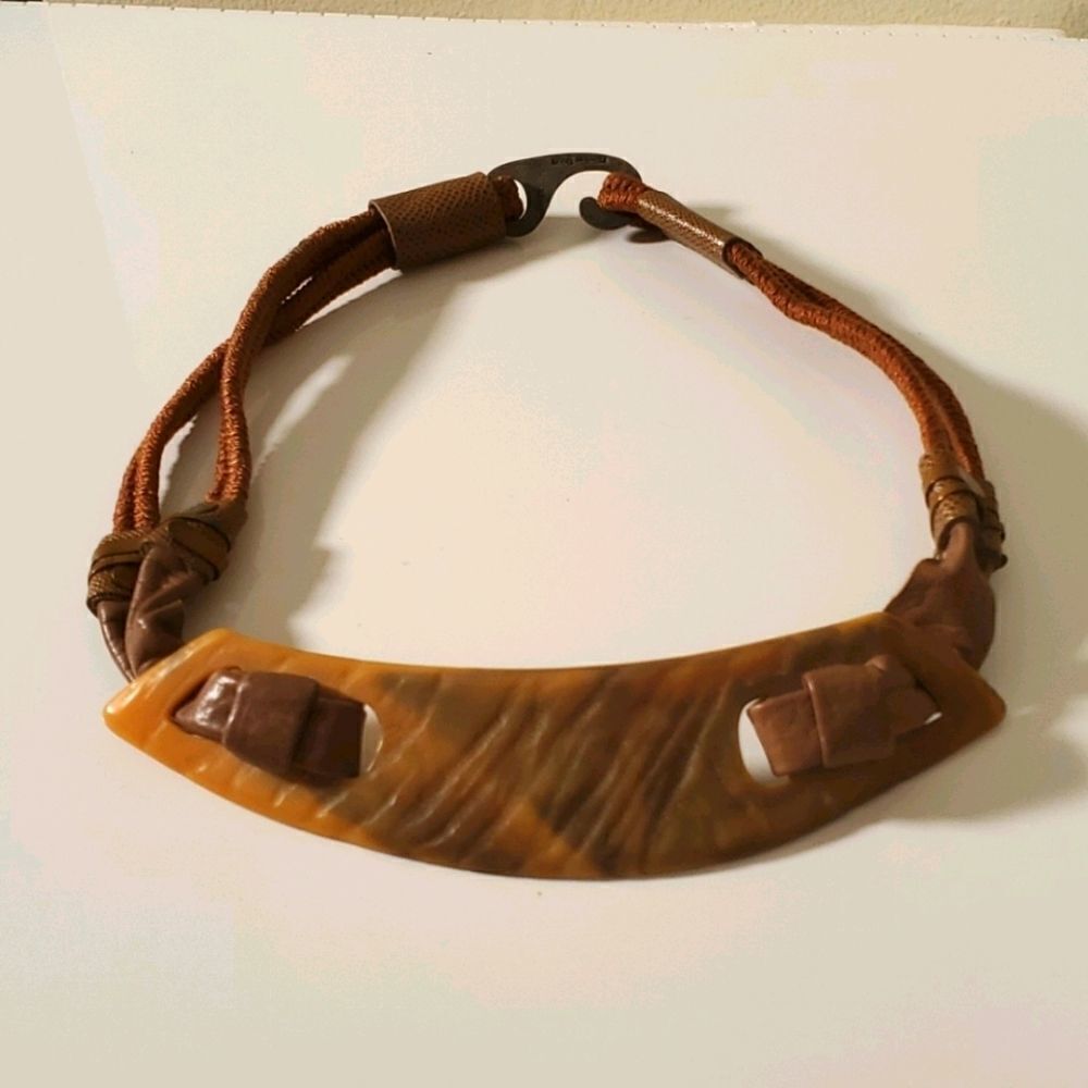 Beautiful leather belt. 19'..made in leather shop.